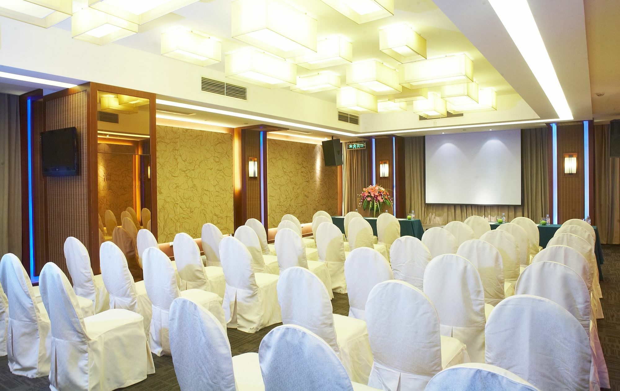 Harriway Hotel Chengdu Eksteriør bilde
